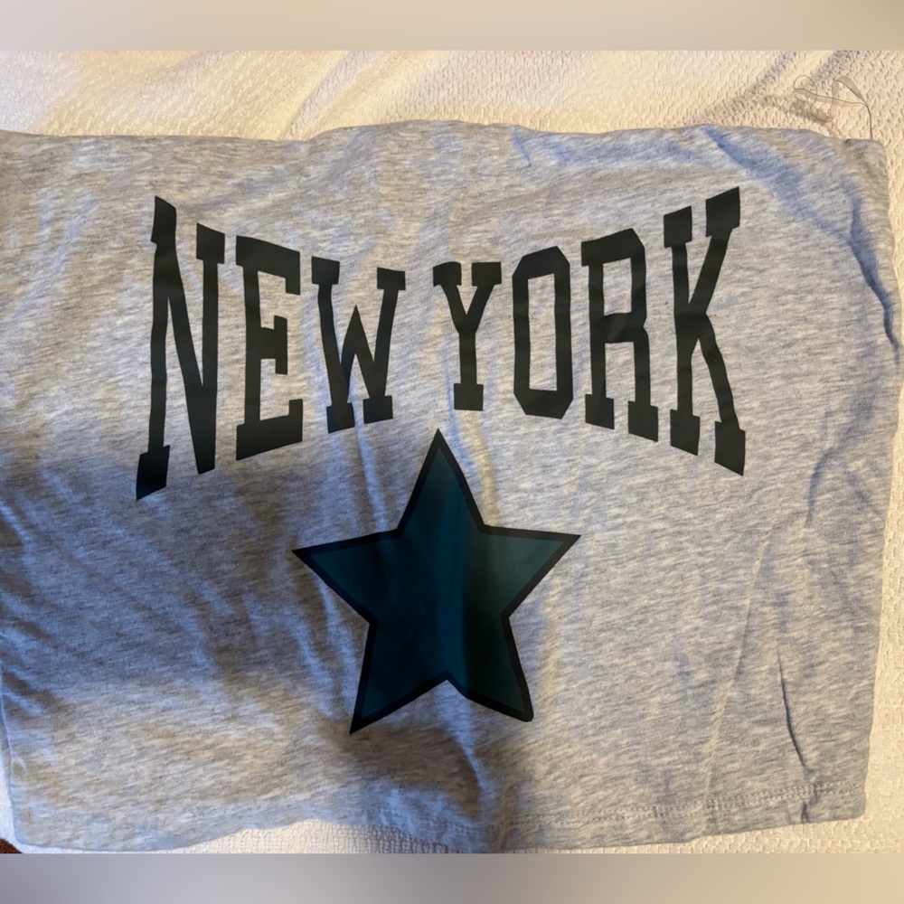 Gray New York Graphic Tee with Star